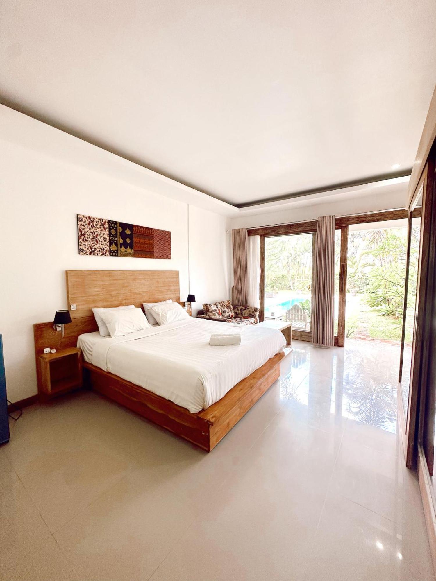 Hi5 Kuta Hotel Kuta  Exterior foto