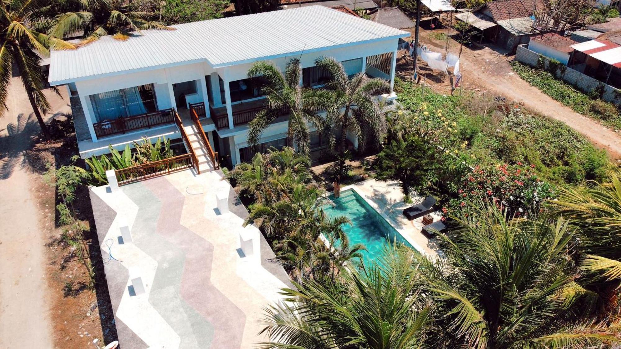 Hi5 Kuta Hotel Kuta  Exterior foto