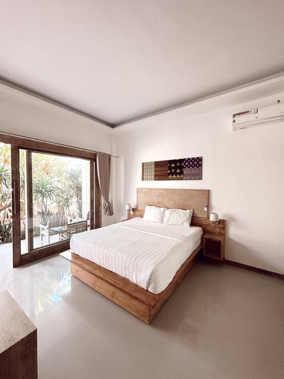 Hi5 Kuta Hotel Kuta  Cameră foto