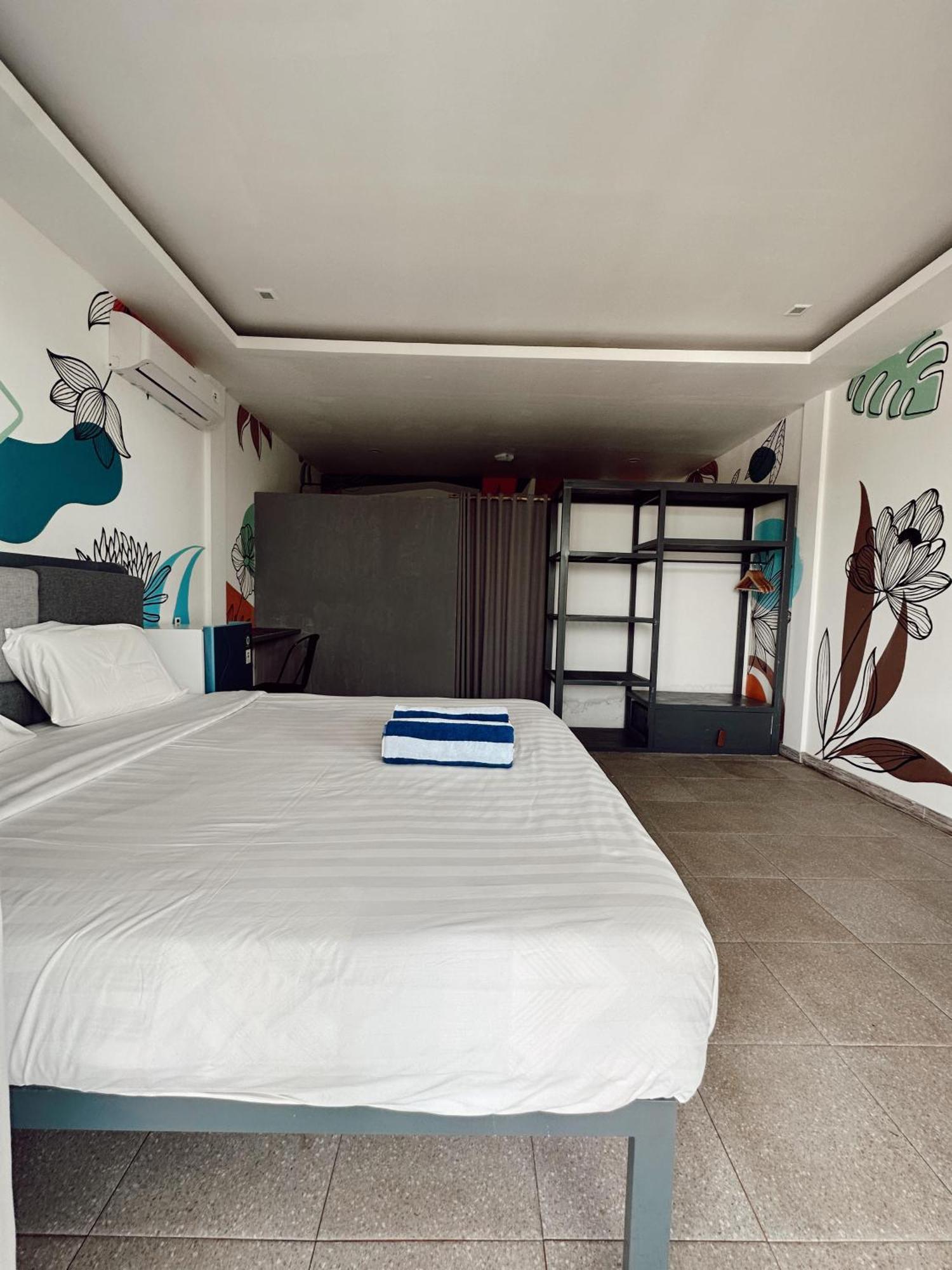 Hi5 Kuta Hotel Kuta  Cameră foto
